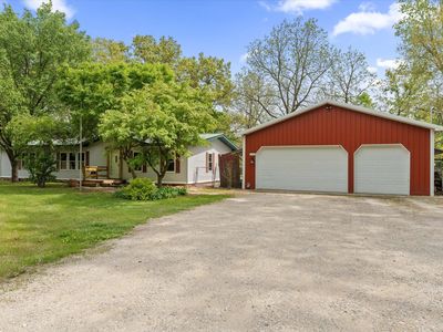26481 Dutch Settlement St, Dowagiac, MI, 49047