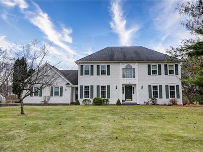7377 Rolling Meadows Way, Victor, NY, 14564