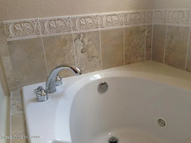 1410 Isabella Dr #103 — Photo 10