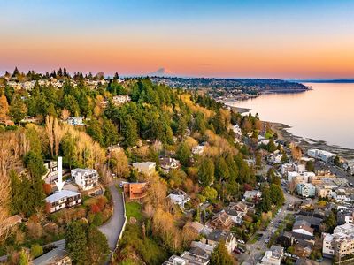 3831 58th Avenue SW, Seattle, WA, 98116