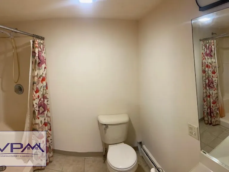 686 Union Ave #2B — Photo 3