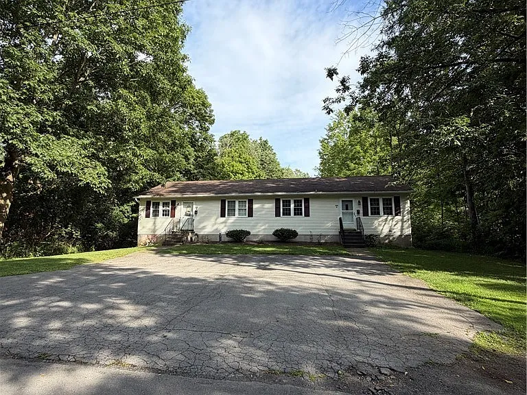 300A Verona St — Photo 2
