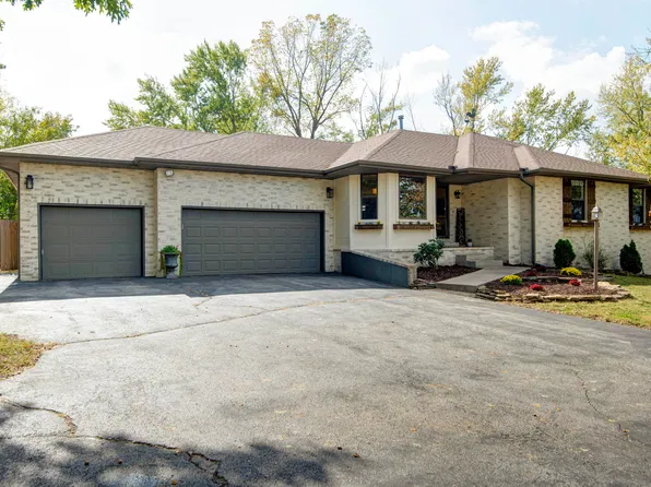 2308 E Farm Road 188, Ozark, MO 65721