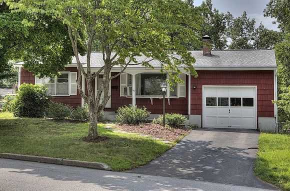 1st image of 63 Cranwell Dr