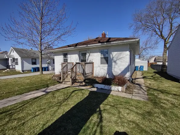 912 Douglas St, Morris, IL 60450