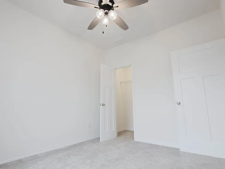 3051 W Cardinal St — Photo 20