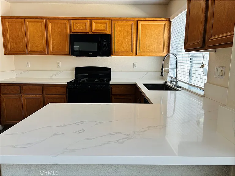 25972 Marco Polo St — Photo 8