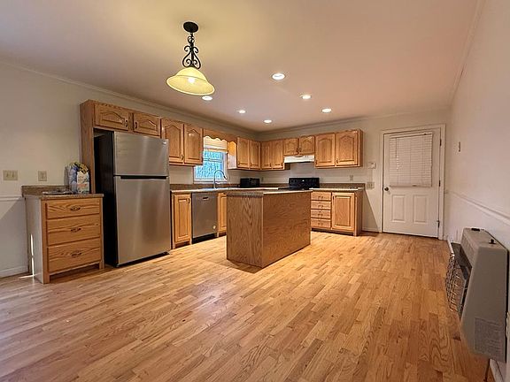 2nd image of 200 Sowers Rd