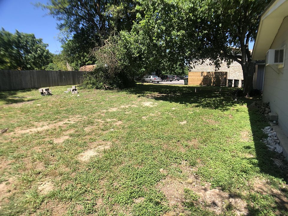 1st image of 1243 N Lbj Dr #B