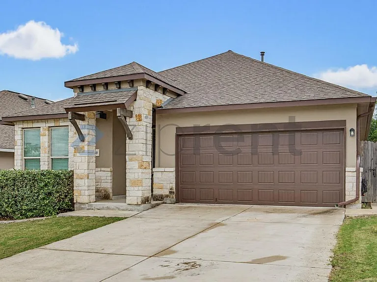 1550 Dundee Park — Photo 3