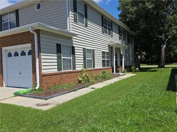 407 Belmont Cir, Yorktown, VA 23693