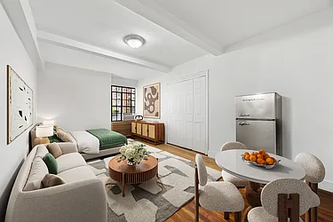 5 Tudor City Place