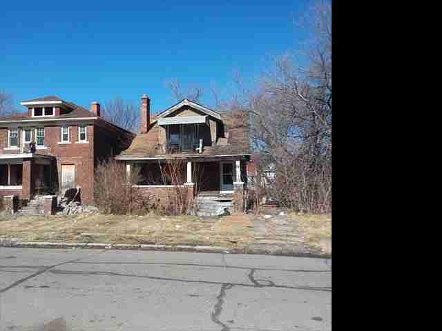 2536 Highland