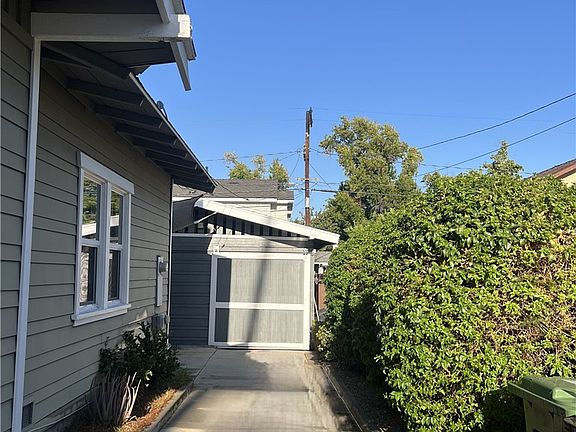 4th image of 702 N Bushnell Ave