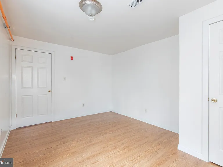 507 W Girard Ave #9-3R — Photo 13