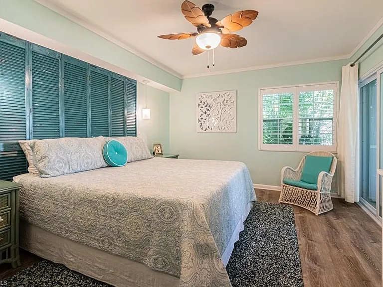 2132 Tama Cir #102 — Photo 15