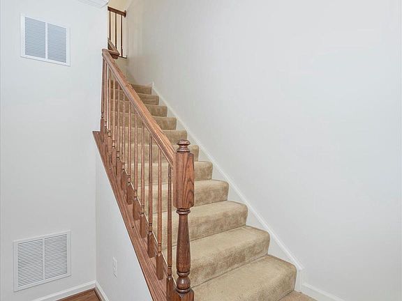 4th image of 13145 Nittany Lion Cir