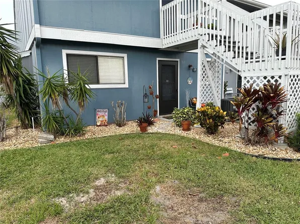 6033 34th St W APT 71, Bradenton, FL 34210