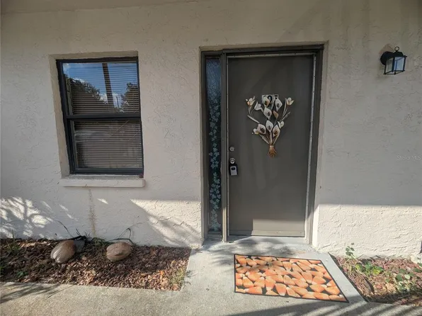 2166 Bradford St APT 105, Clearwater, FL 33760