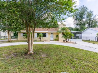 902 Victoria St, Brandon, FL 33510