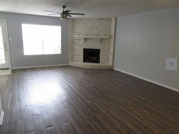 3rd image of 1138 Park Meadow Dr