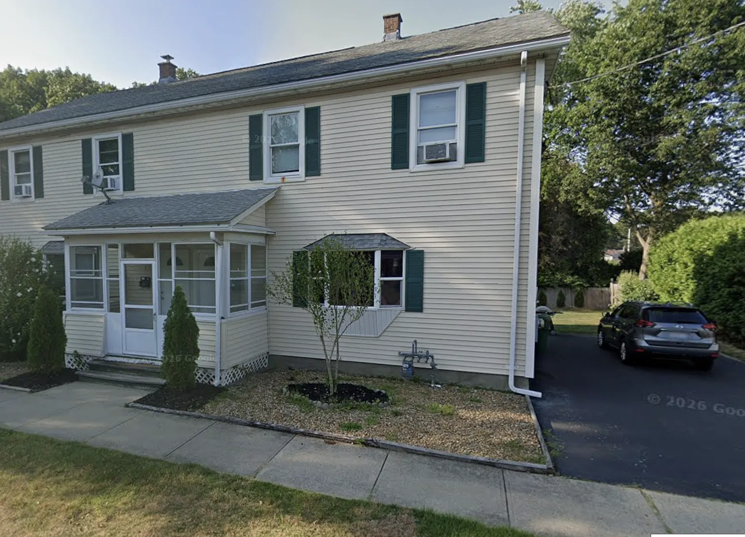 3 bed, 1400 sqft, $2,200 — Photo 1