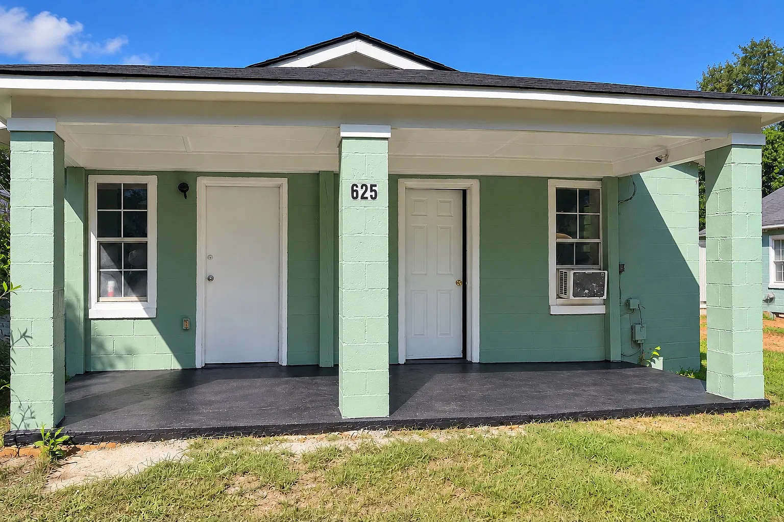 2 bed, 864 sqft, $975 — Photo 1