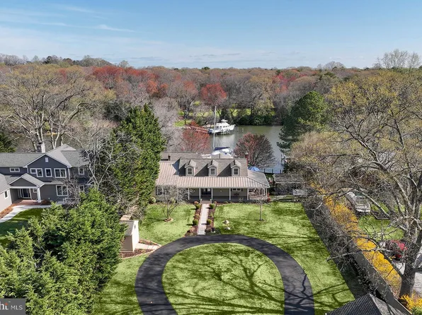 1862 Cedar Rd, Pasadena, MD 21122