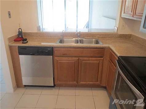 3rd image of 1920 Sabal Palm Dr APT 202