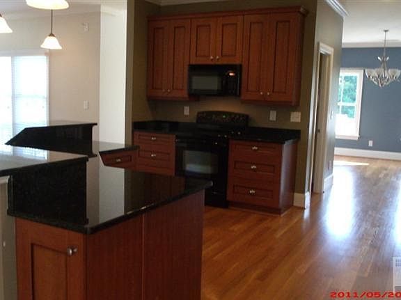 4th image of 4228 Pine Hollow Road