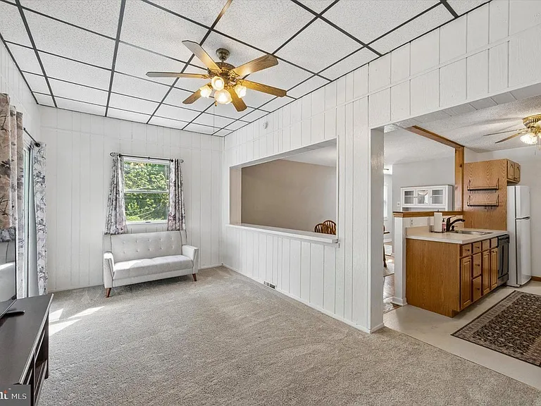704 Swarthmorewood Ln — Photo 10