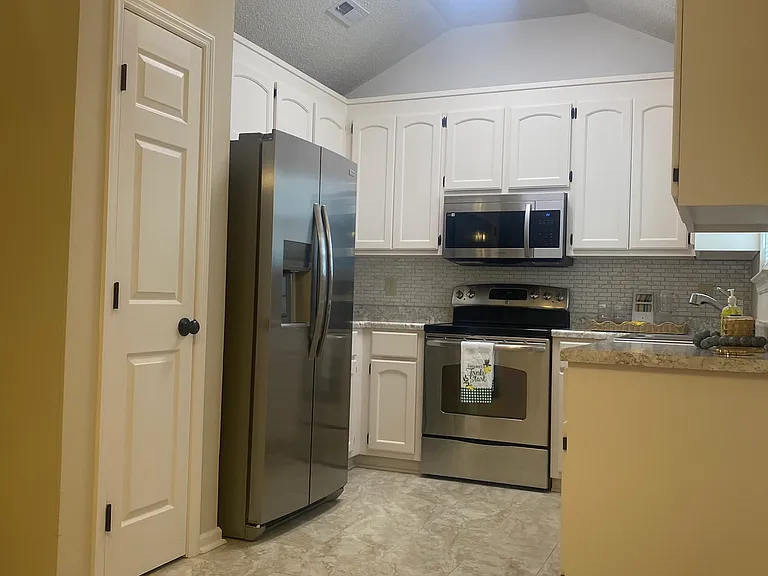 14004 Galveston Cir SW — Photo 12