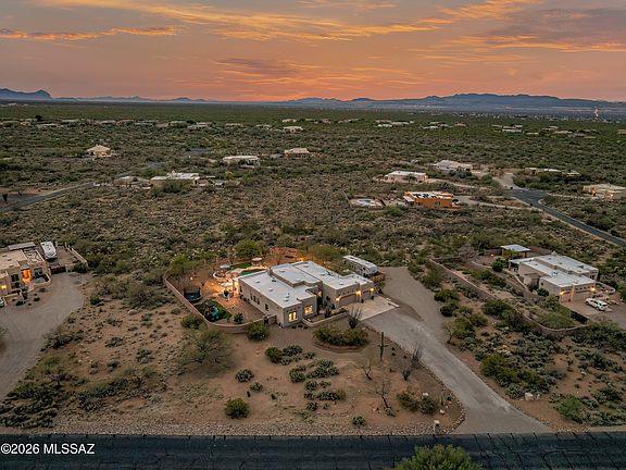 2nd image of 16460 S Sycamore Ridge Trl