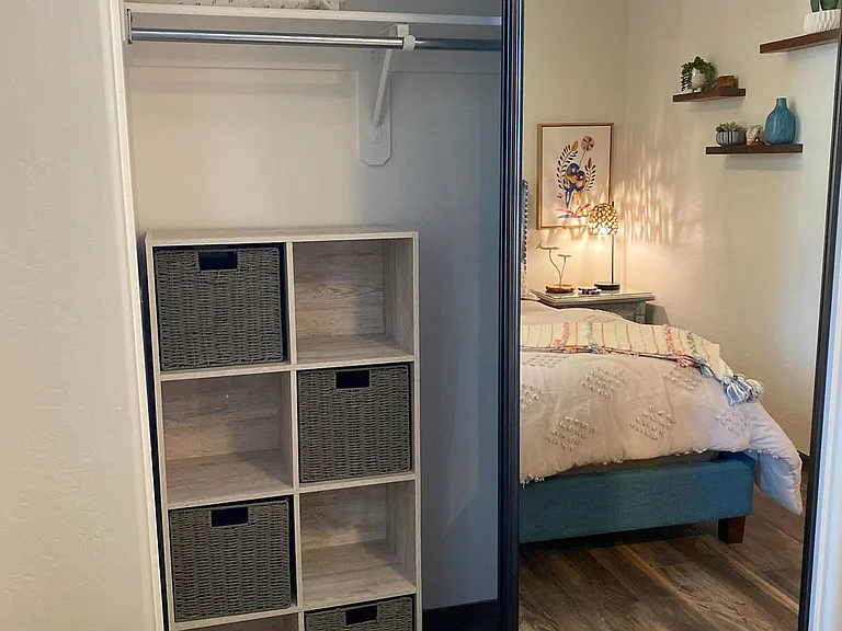 426 N Alder St — Photo 26