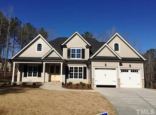 107 Thorndale Ct, Clayton, NC 27527