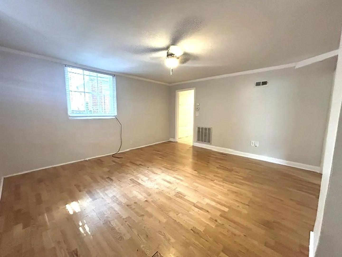 PARK117 — Photo 2