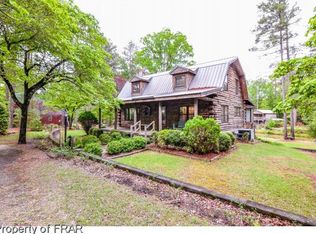 330 Puppy Creek Cir, Raeford, NC 28376