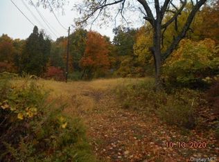 70 Mountain Rd, Bloomingburg, NY 12721