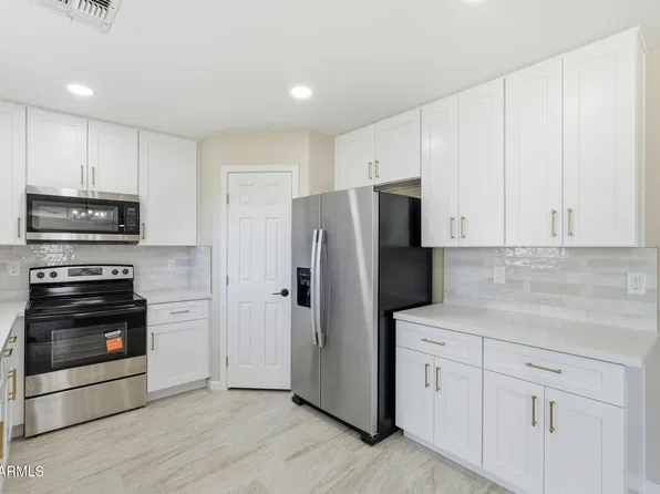 38550 N LA GRANGE Lane, San Tan Valley, AZ 85140