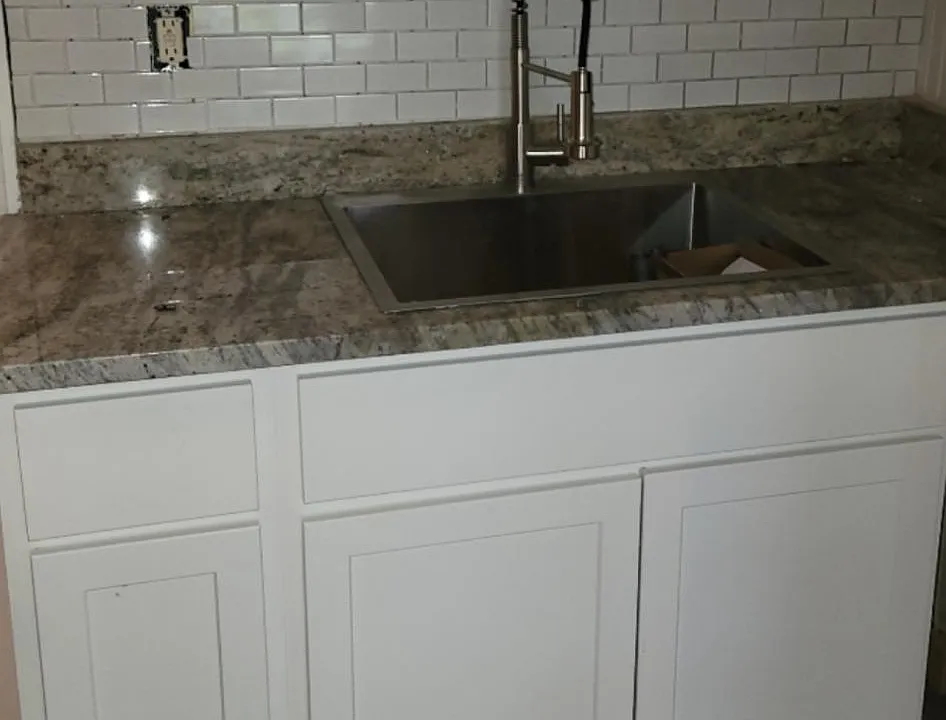 New kitchen. More pictures to come.