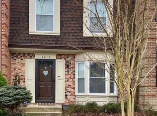 9015 Kerrydale Ct, Springfield, VA 22152