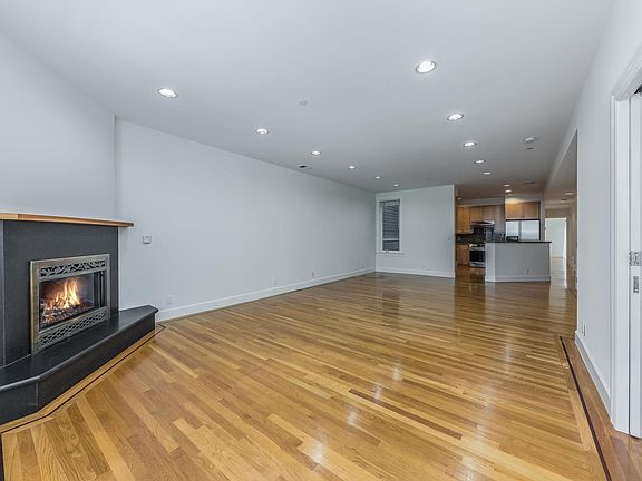 2nd image of 1044 Mississippi St #1