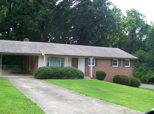 20 Beechnut Cir, Ridgeway, VA 24148