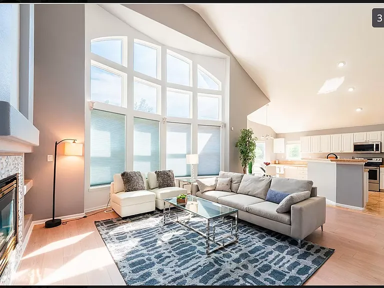 9312 Desert Willow Trl — Photo 3