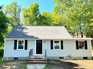 165-165 Green St #R, Stoneham, MA 02180