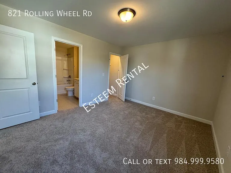 821 Rolling Wheel Rd — Photo 26