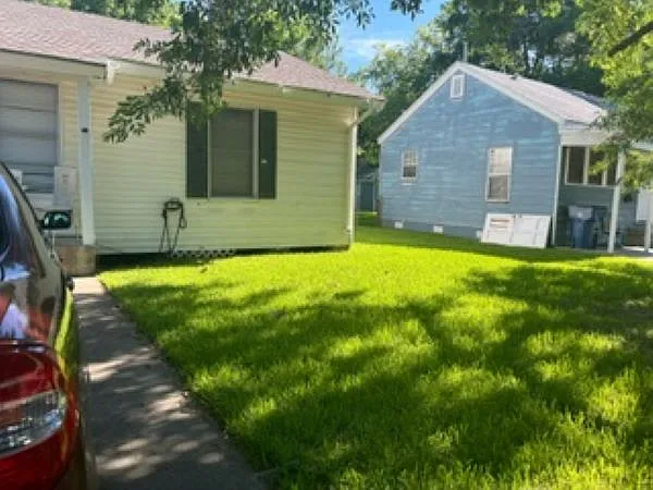 2 bed, 795 sqft, $1,260 — Photo 1