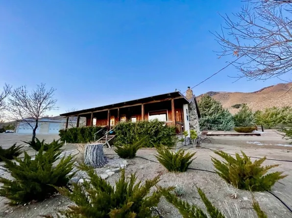 2600 Sage Flats Dr, Olancha, CA 93549