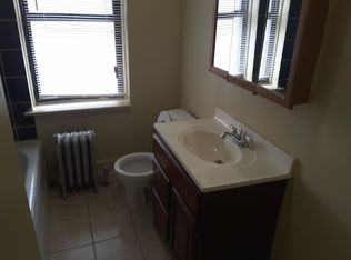 115 E 68th St APT 1B, Chicago, IL 60637