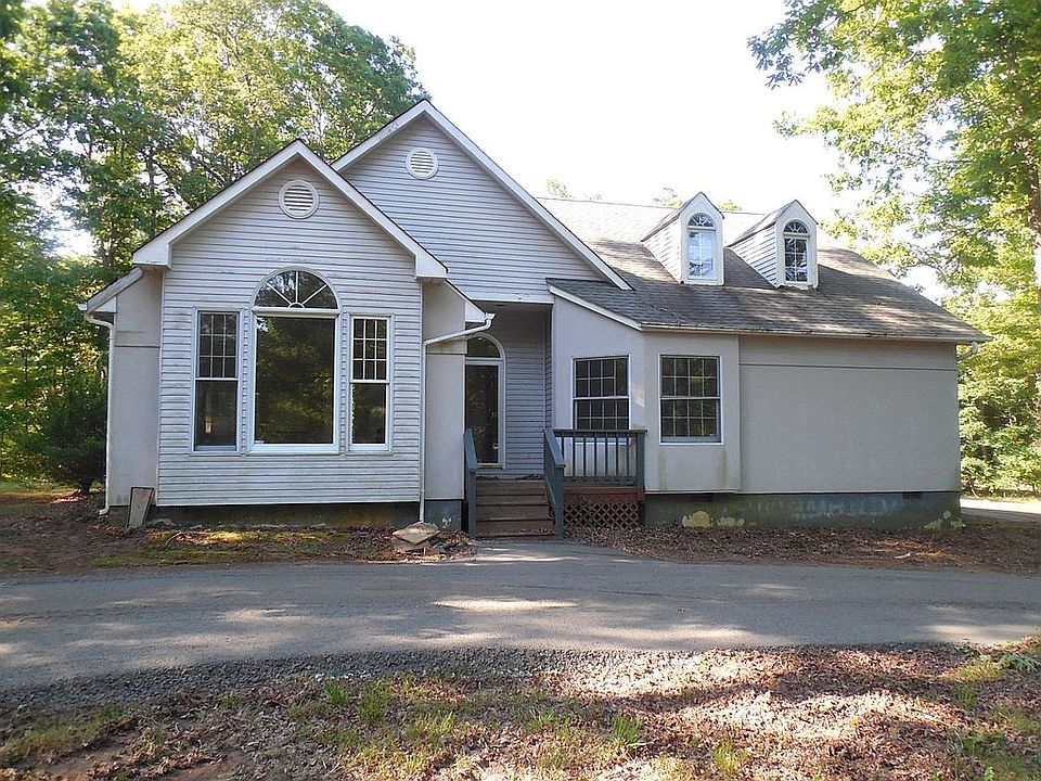 1st image of 5200 Wyndemere Cir
